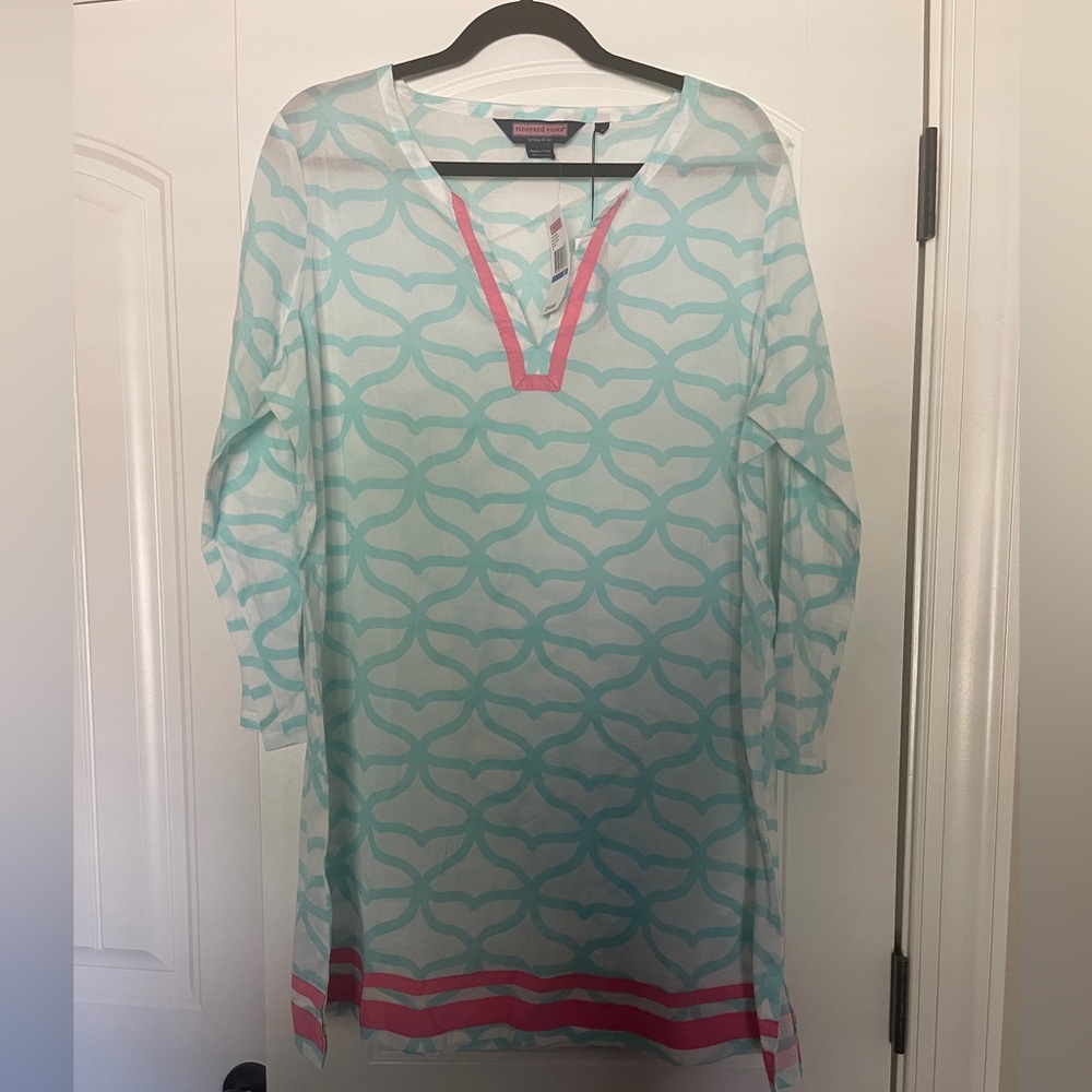 Vineyard Vines Turquoise and Pink cover up
